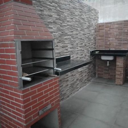 Casa temporada com Wi-fi e garagem privativa Peruíbe Vila Exterior foto
